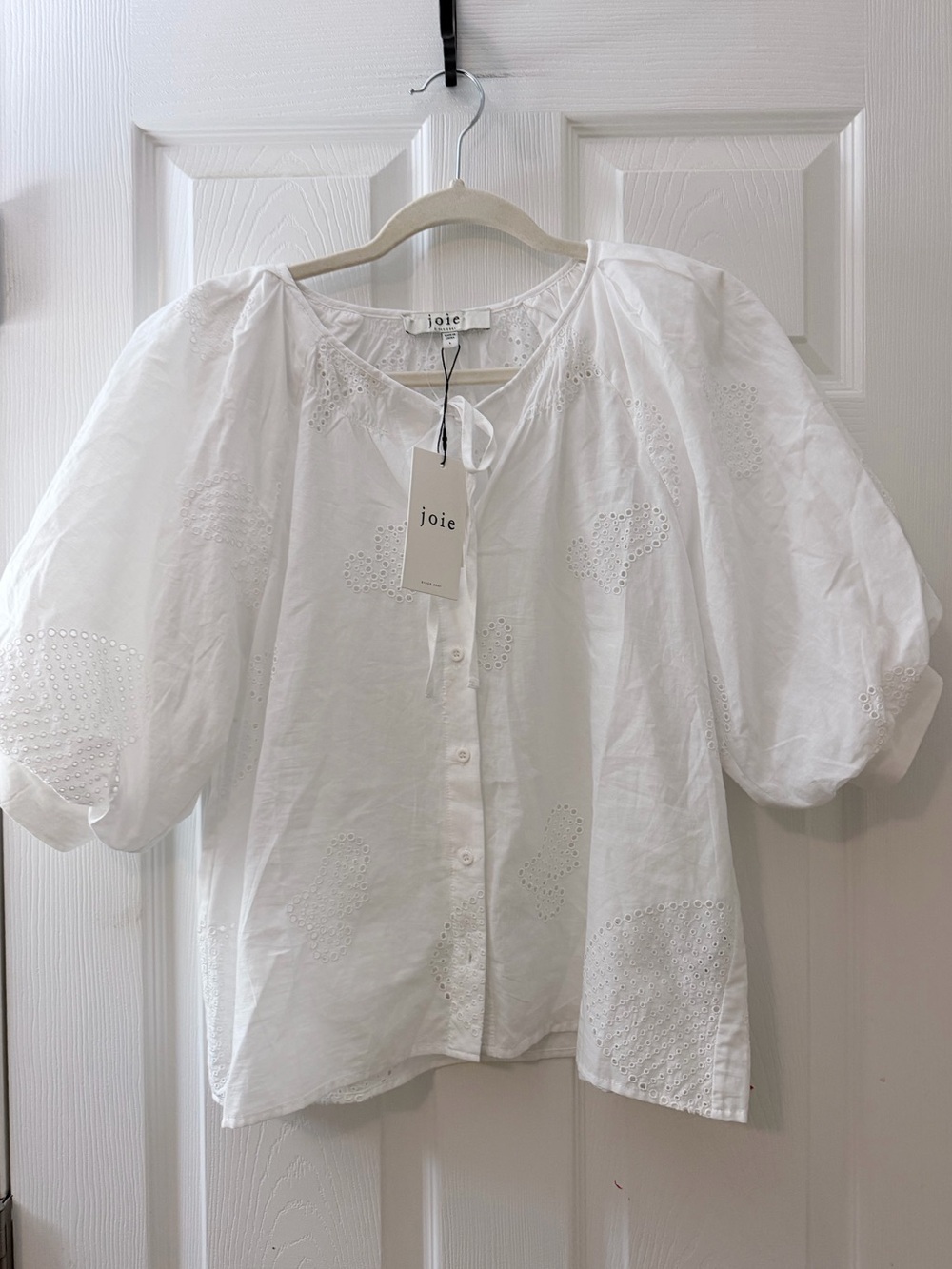 Noise puff sleeve buttoned blouse sz L